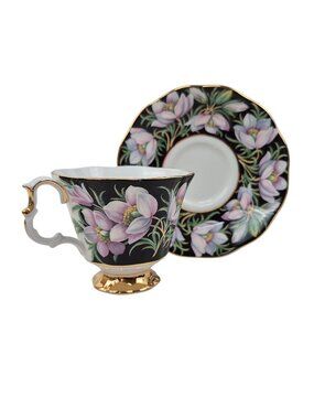 Royal Albert Tea Cup Saucers Set Prarie Crocus Gold Trim Scalloped Edge Vintage